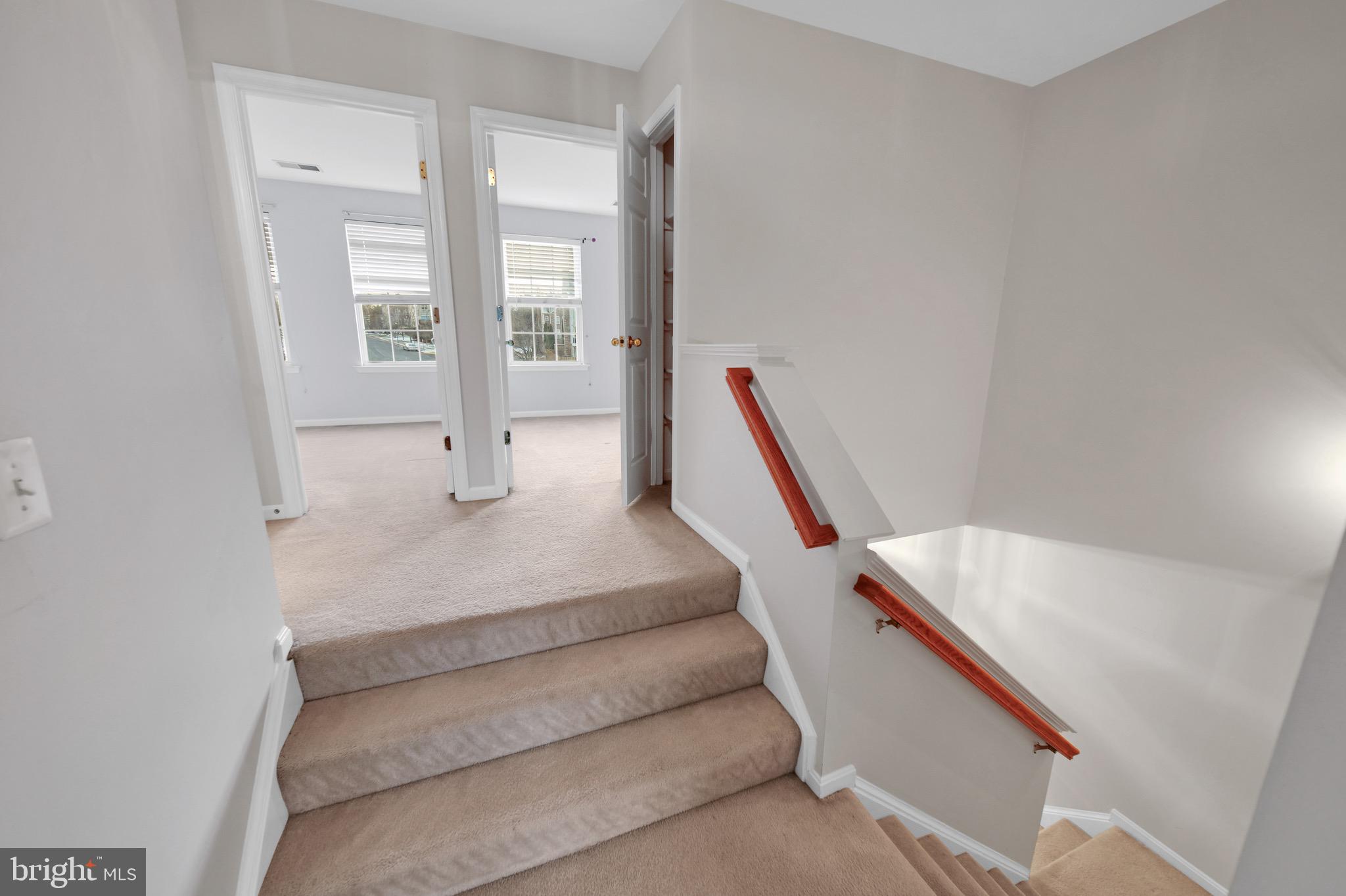 POTOMAC CROSSING - Residential