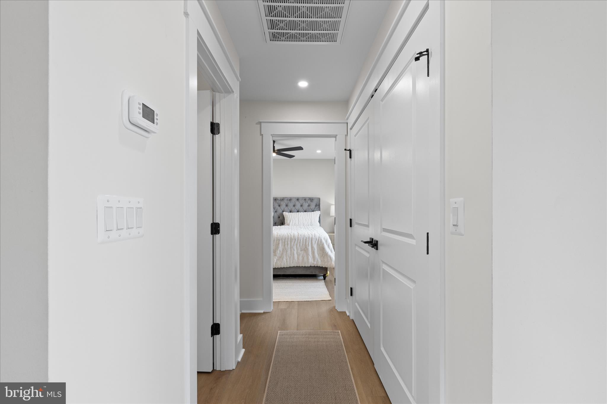 PINEY POINT - Residential