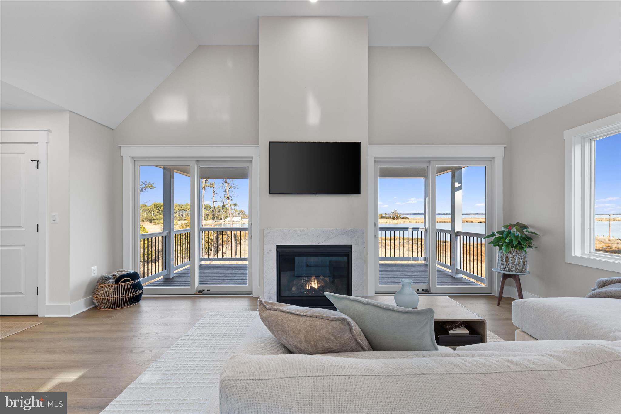 PINEY POINT - Residential