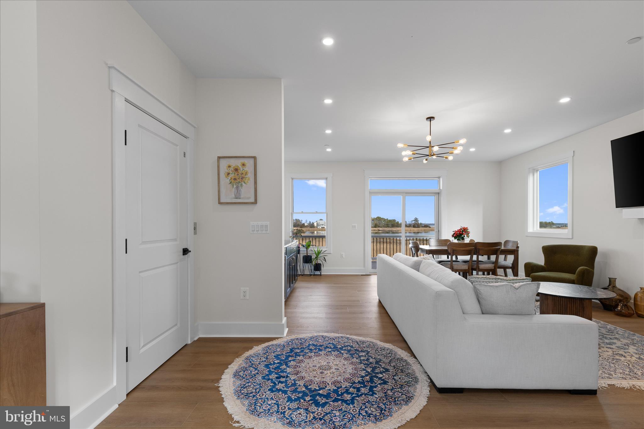 PINEY POINT - Residential