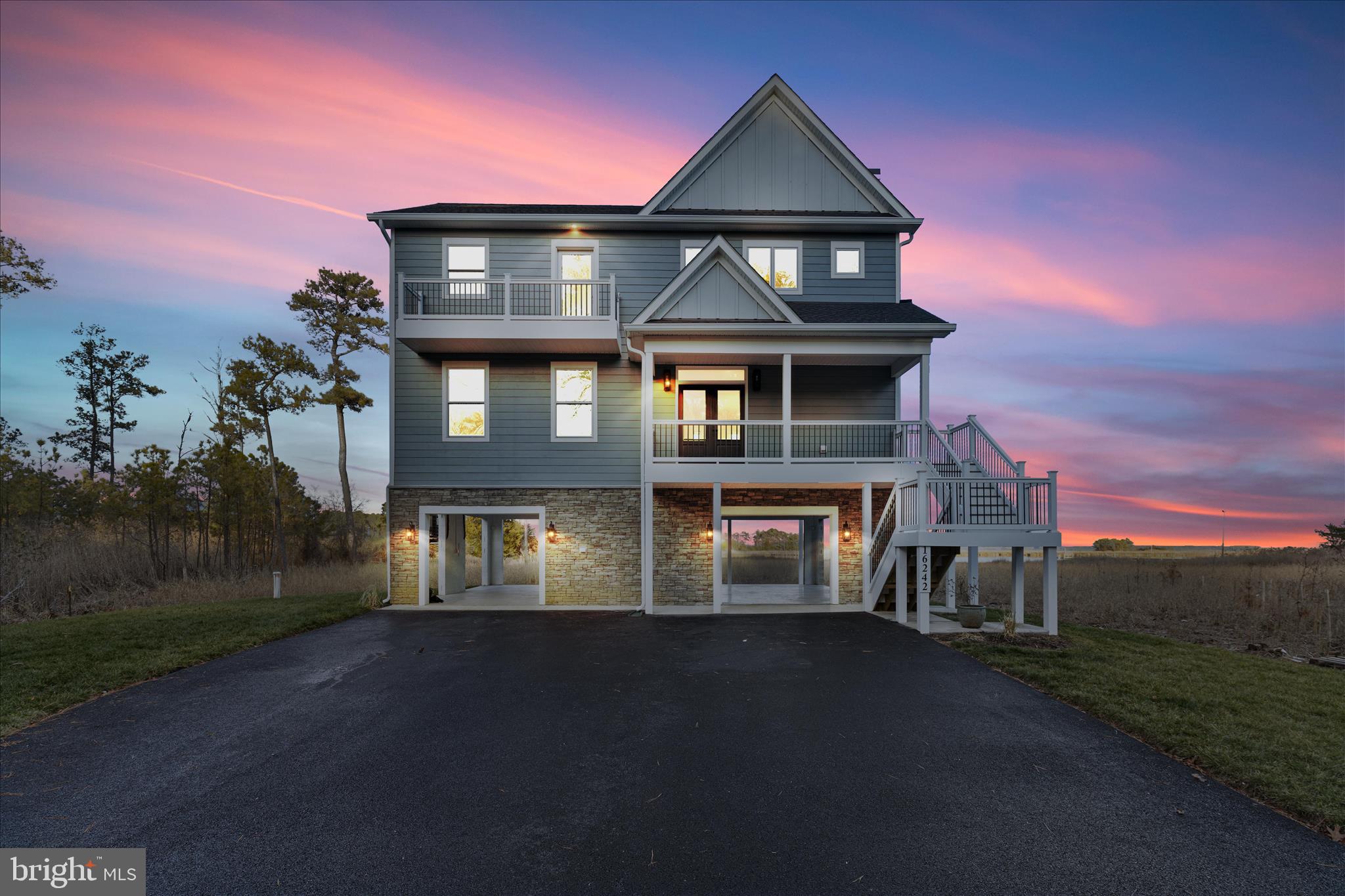 PINEY POINT - Residential