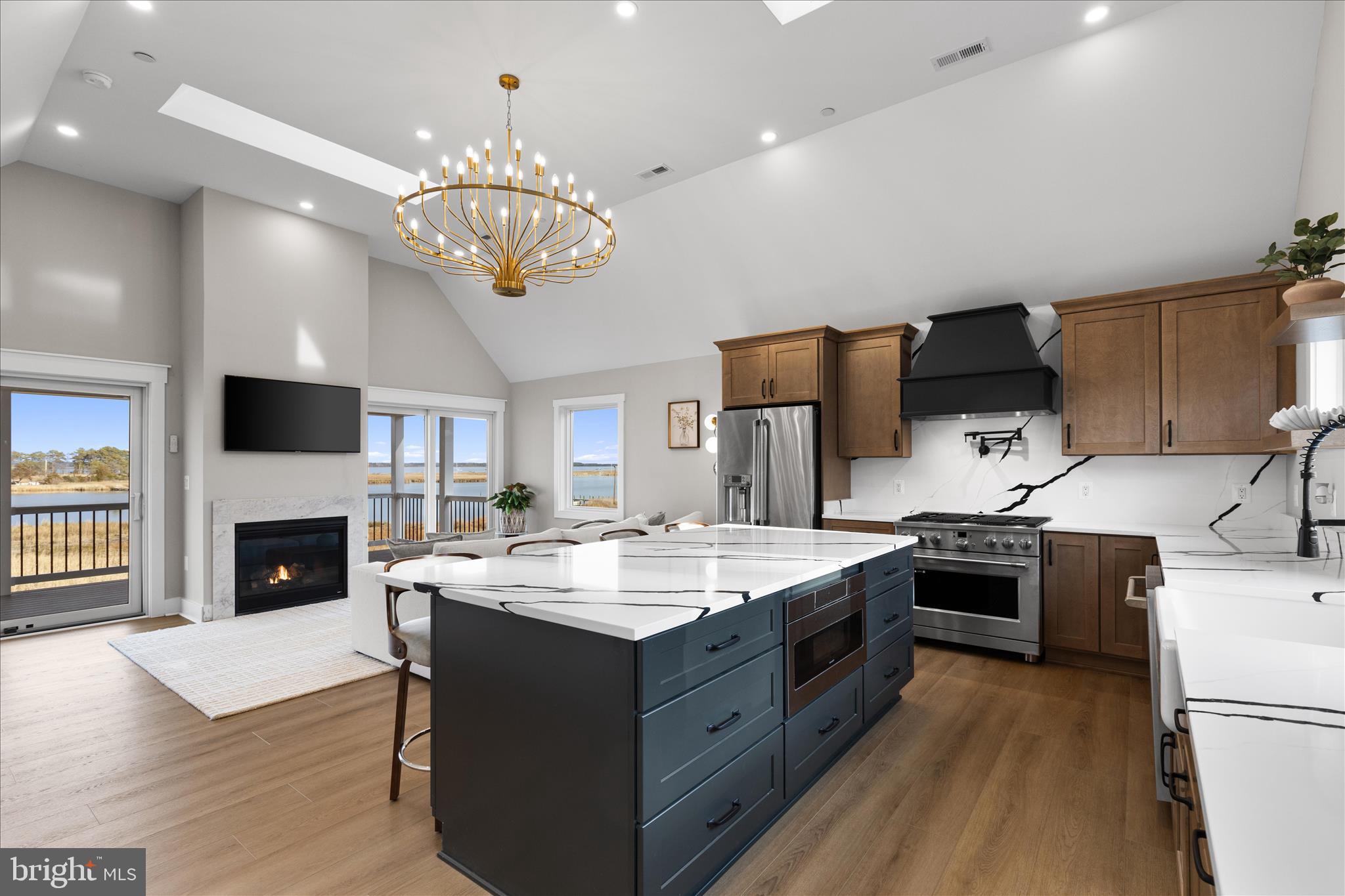 PINEY POINT - Residential