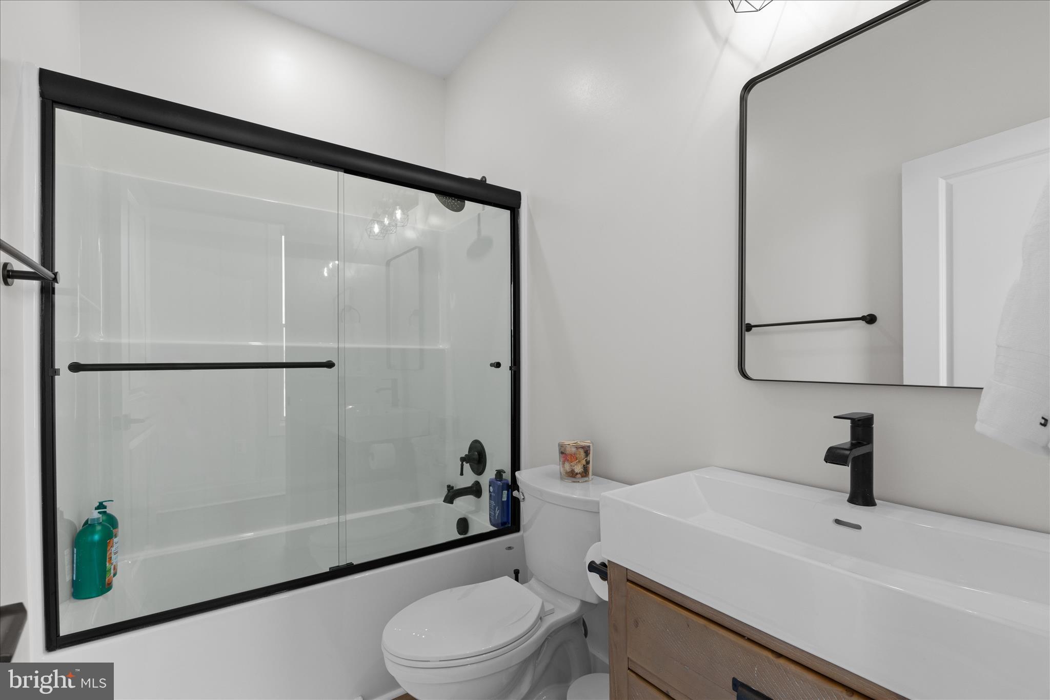 PINEY POINT - Residential