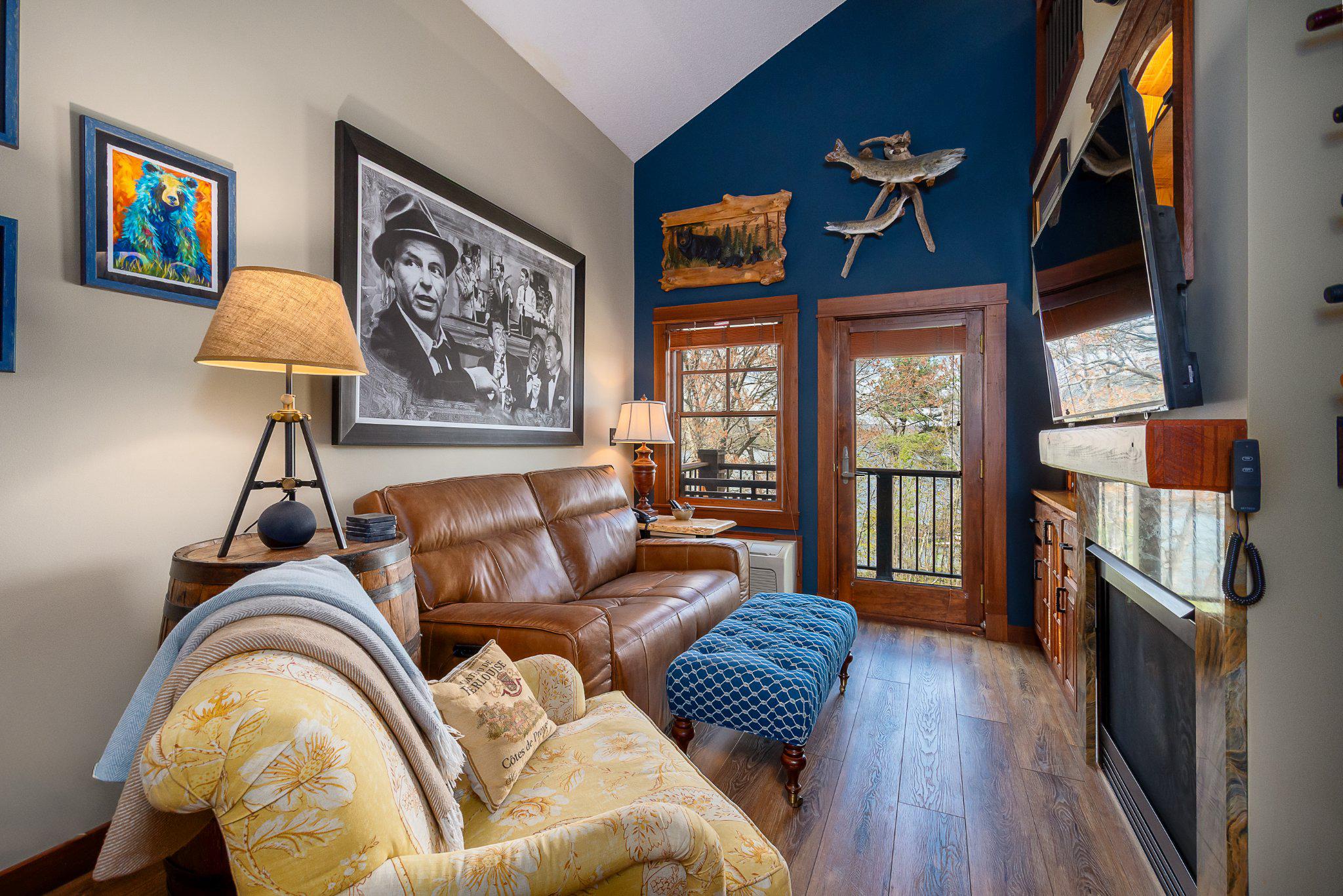 SILVER TREE SUITES - Residential
