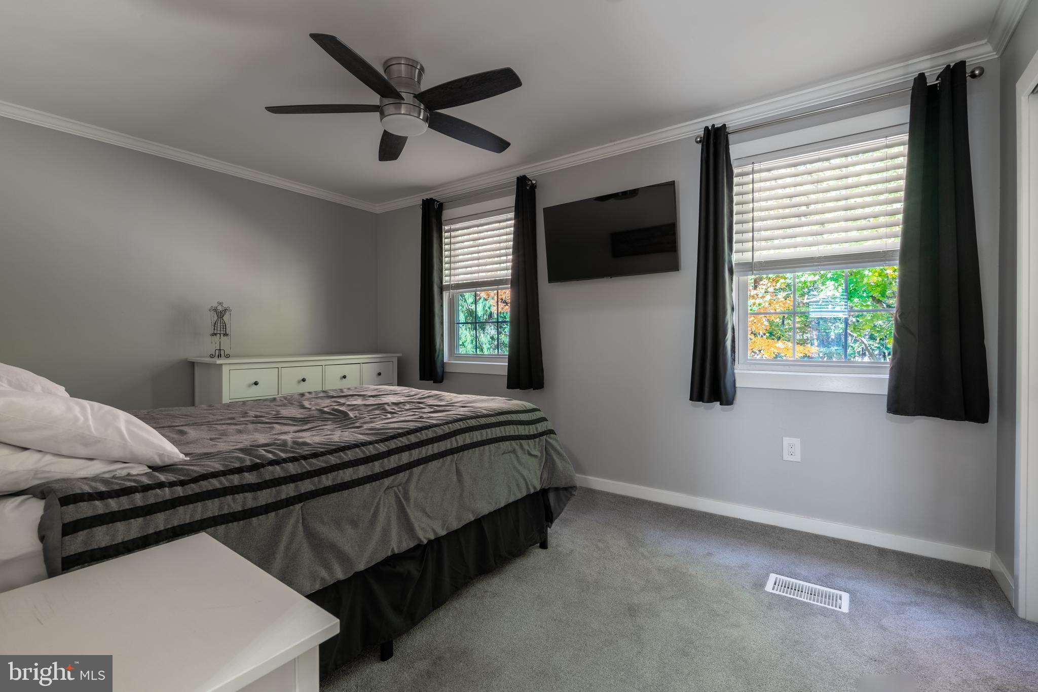 OLDE COLONIAL GREENE - Residential