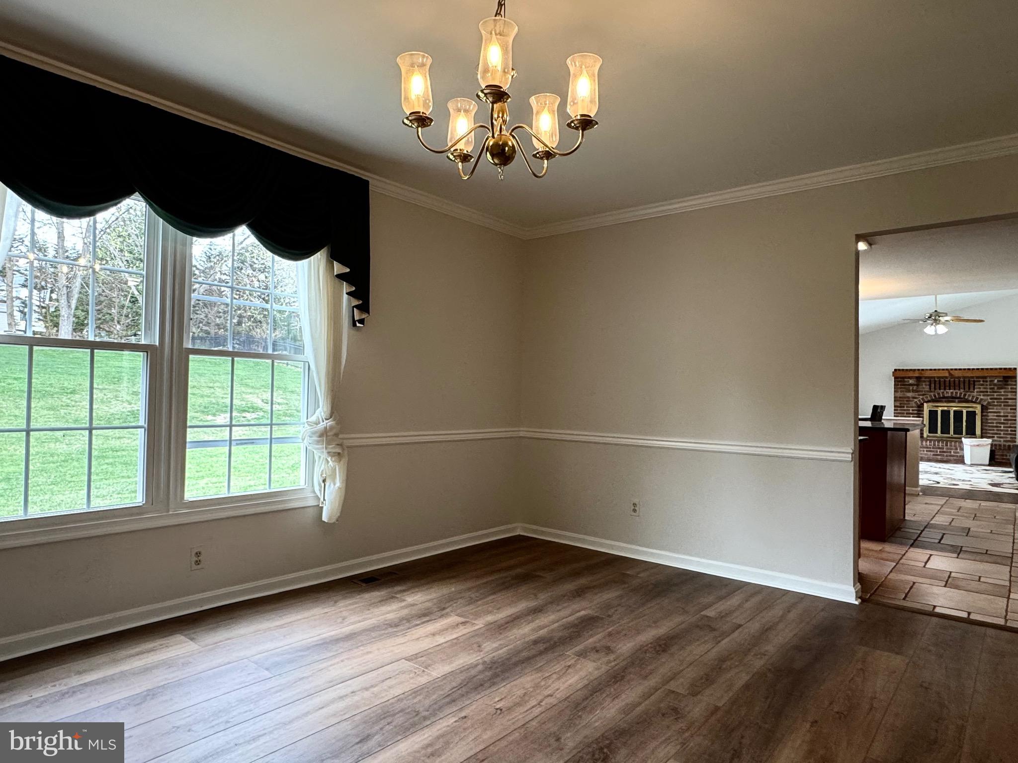 BURLEIGH MANOR - Residential