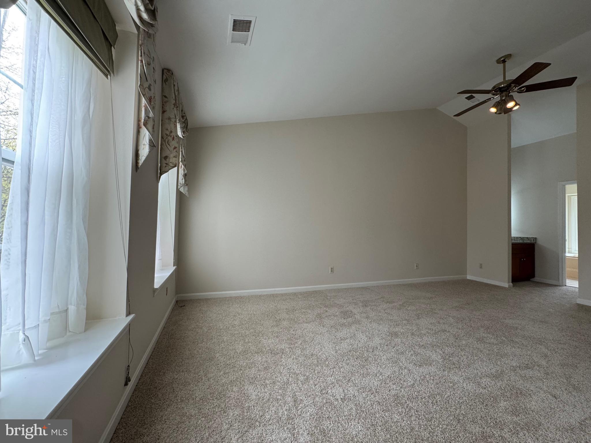 BURLEIGH MANOR - Residential