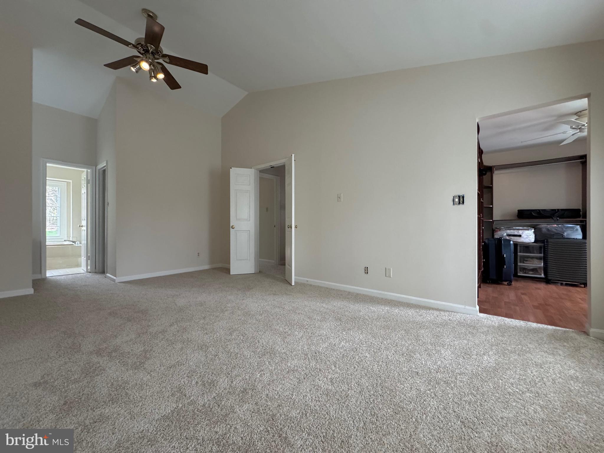 BURLEIGH MANOR - Residential