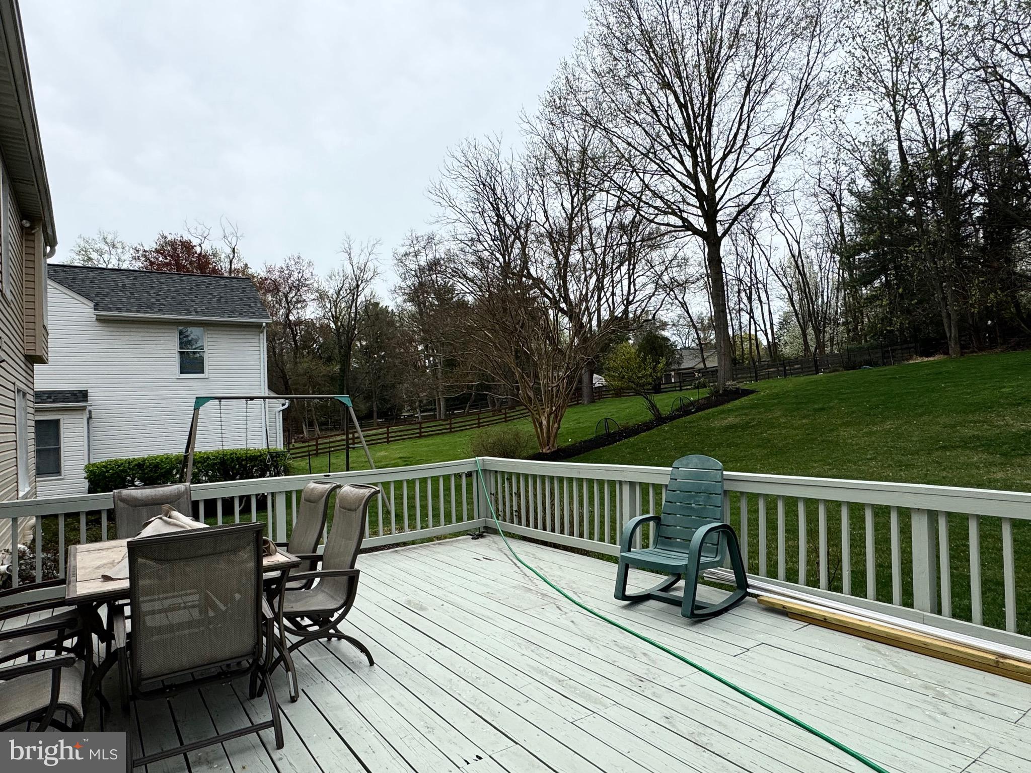 BURLEIGH MANOR - Residential