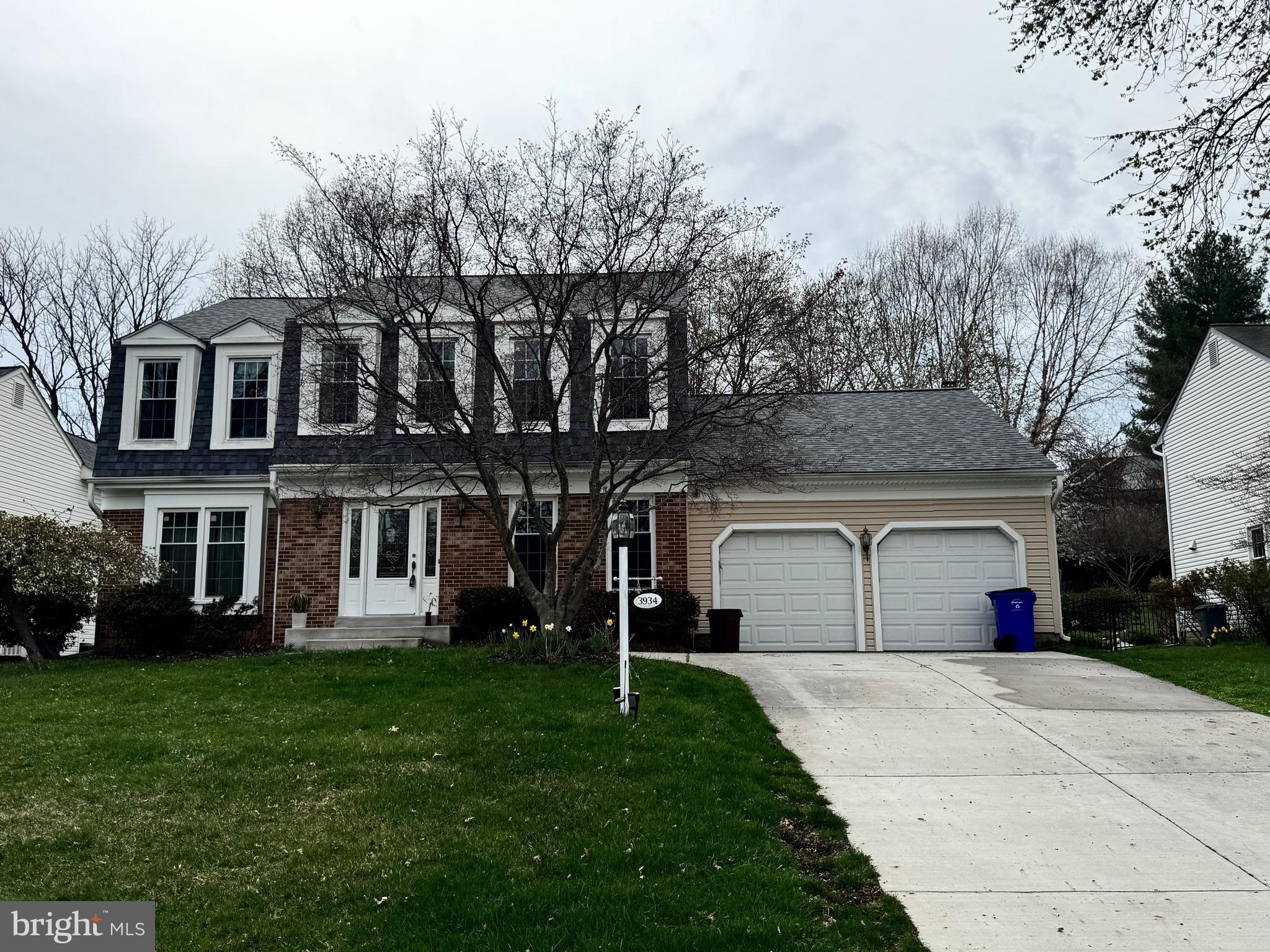 BURLEIGH MANOR - Residential