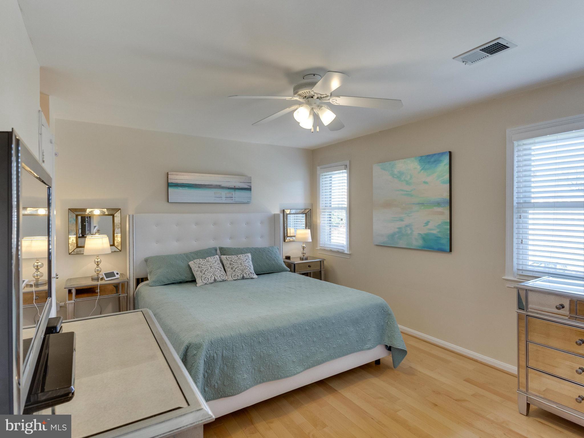 DEL RAY - Residential