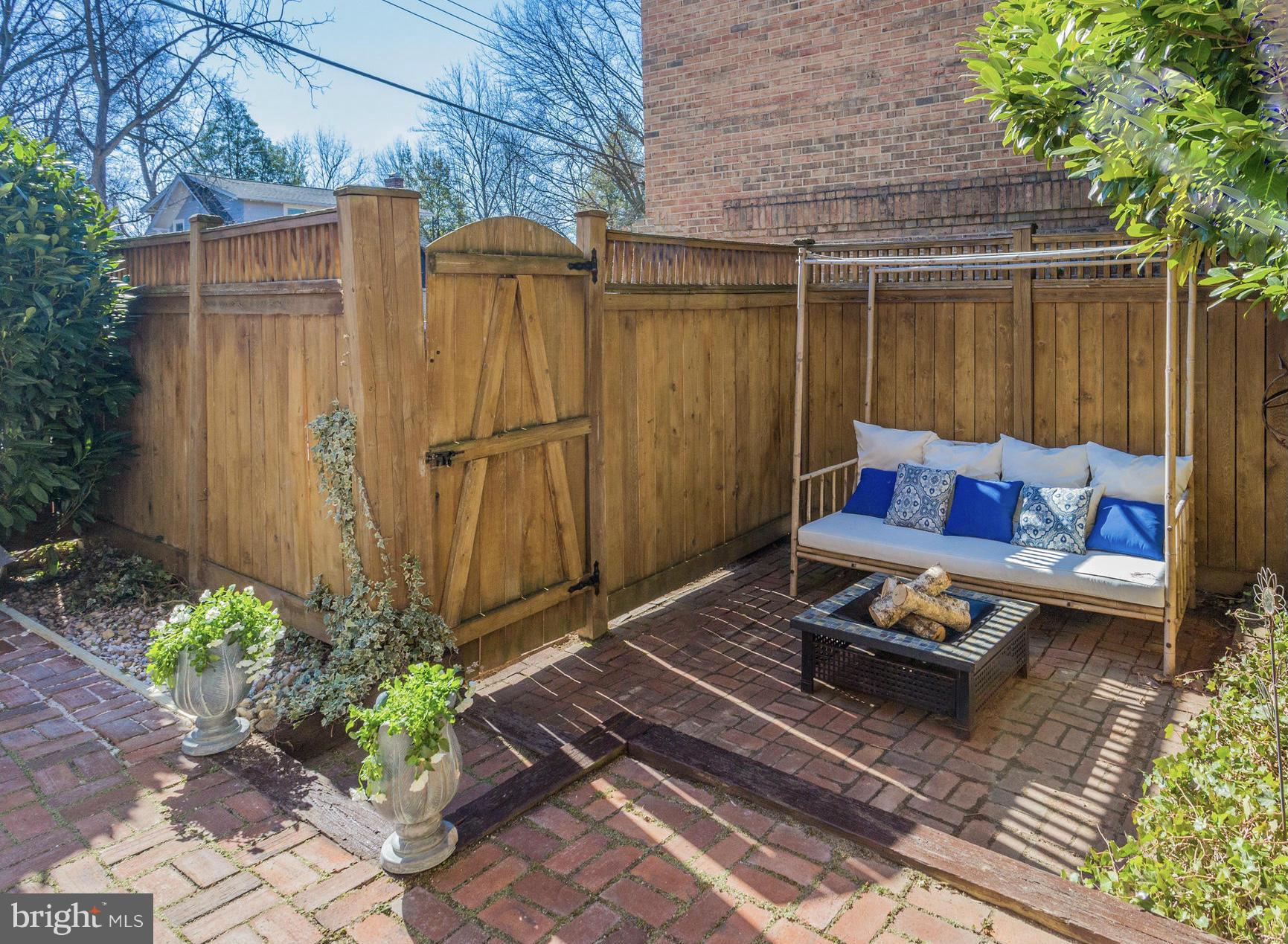 DEL RAY - Residential