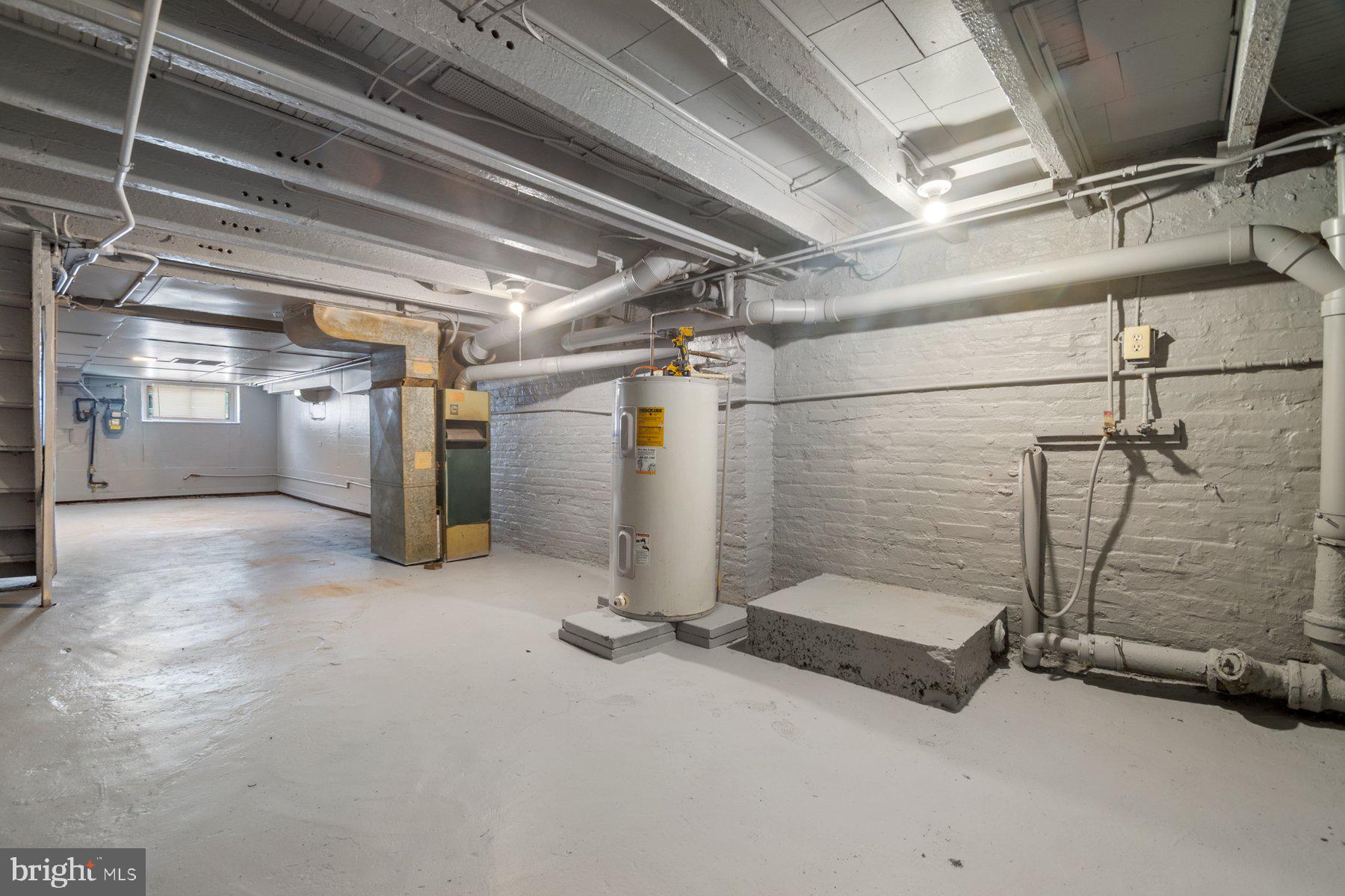 EAST MONUMENT HISTORIC DISTRICT - Residential