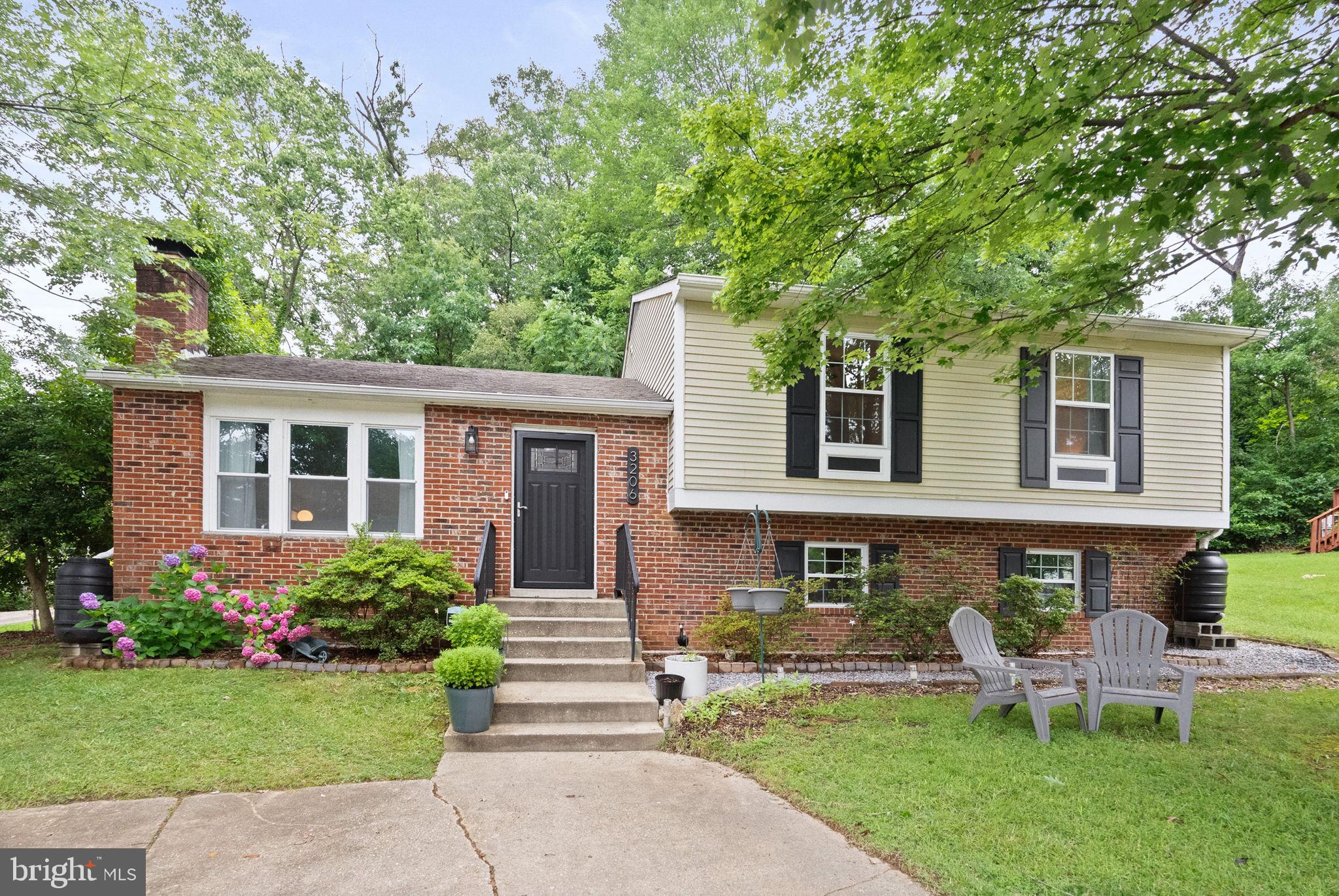 3206 CHEVERLY HILLS CT