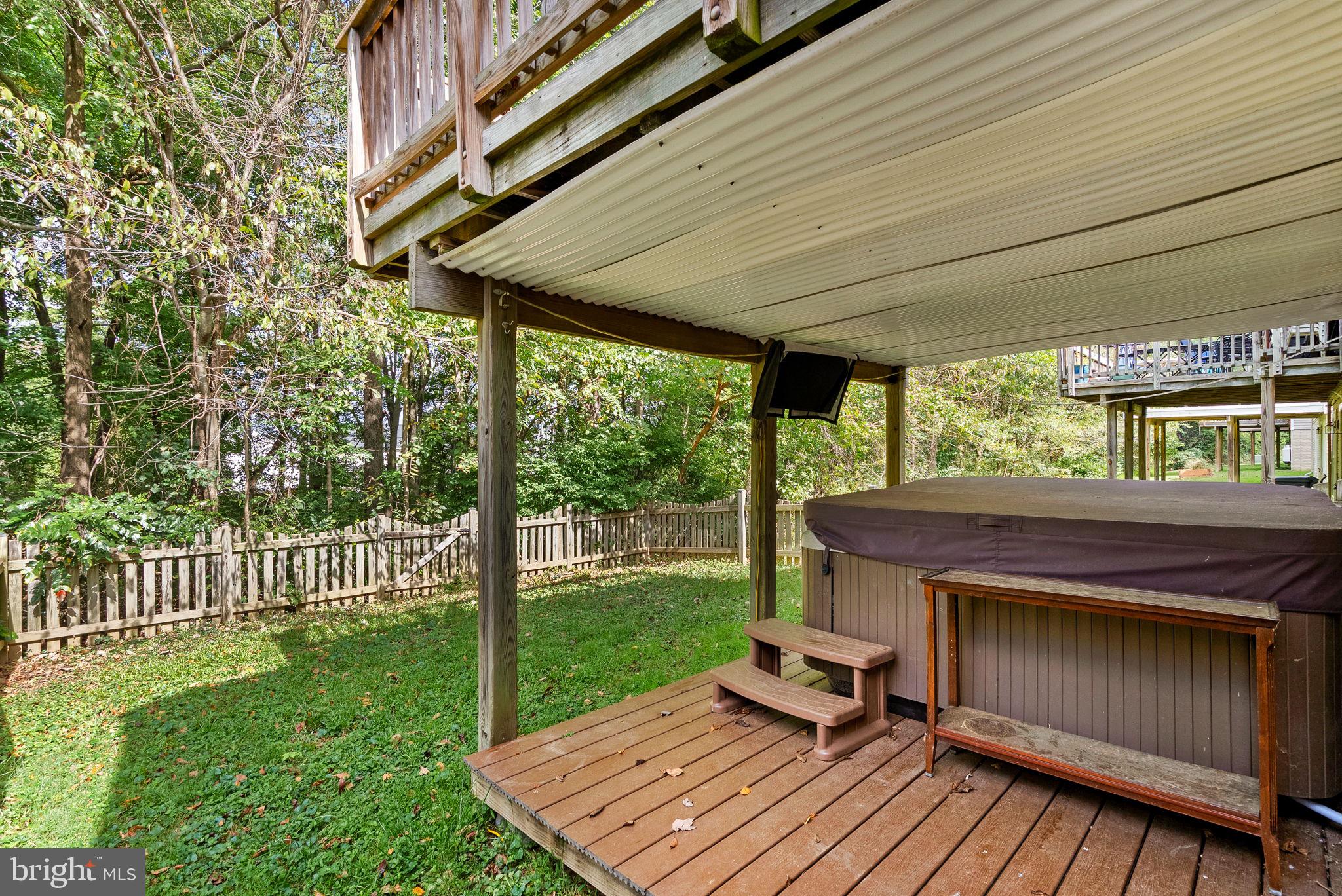 THE GREENS - Residential