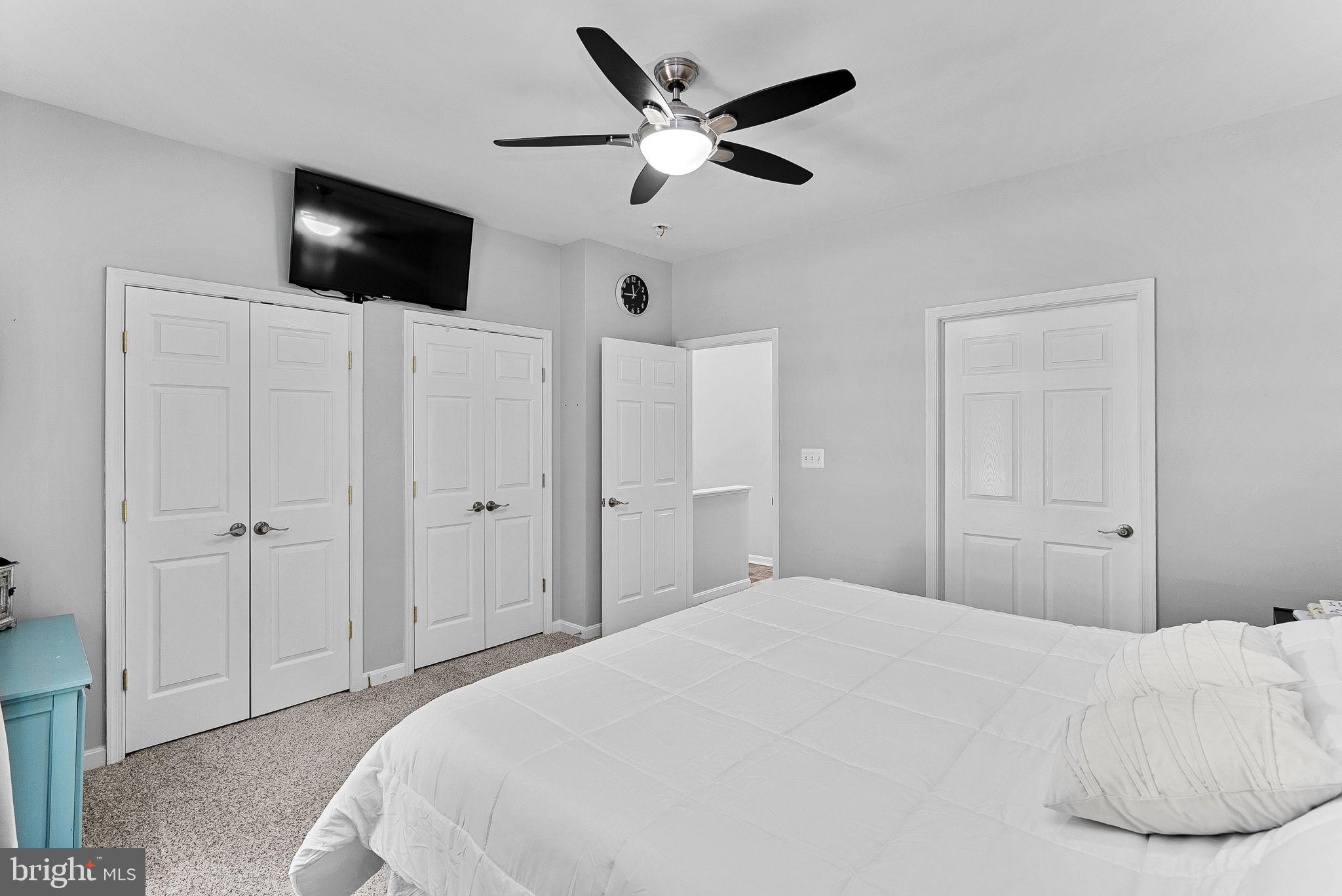 THE GREENS - Residential