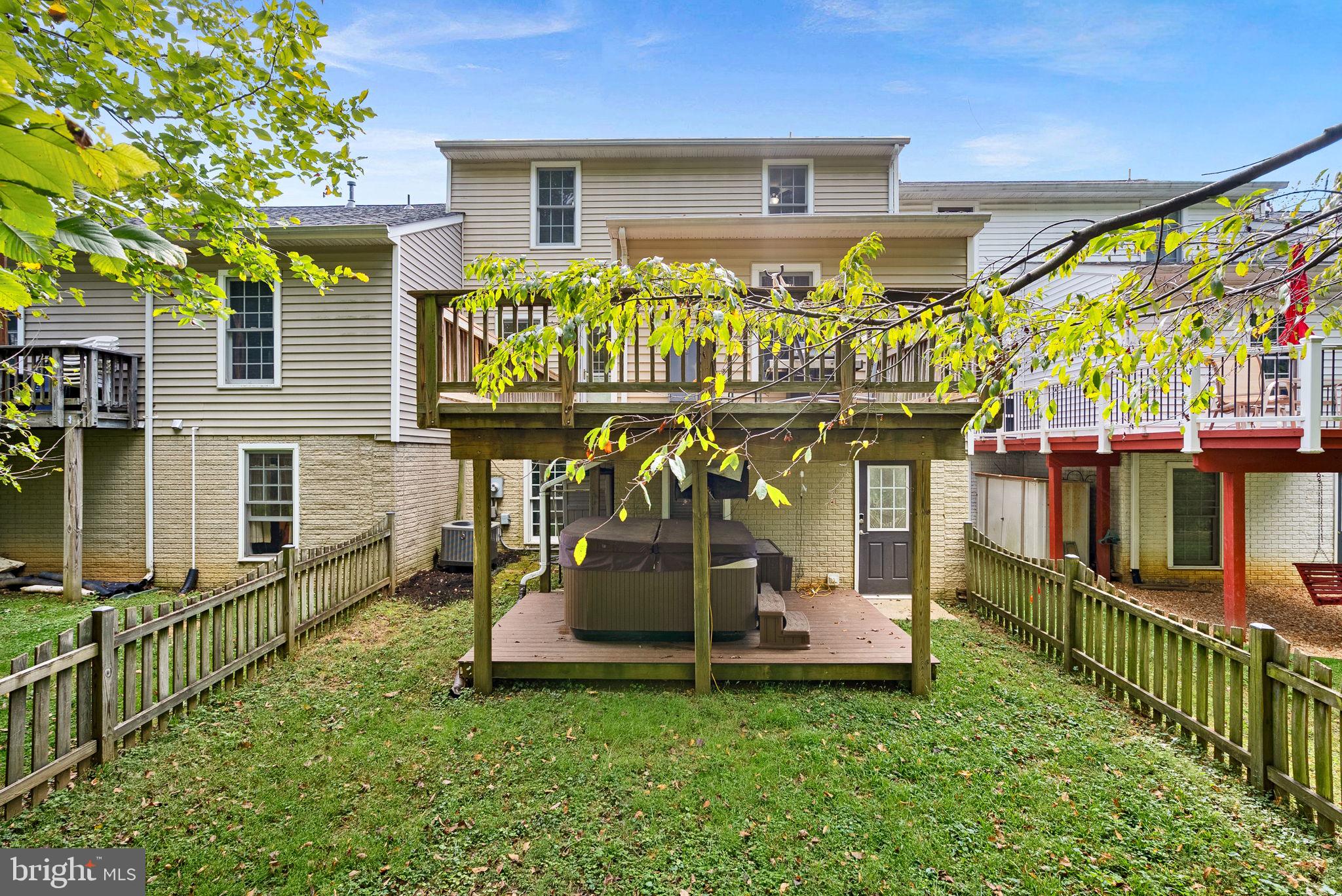 THE GREENS - Residential