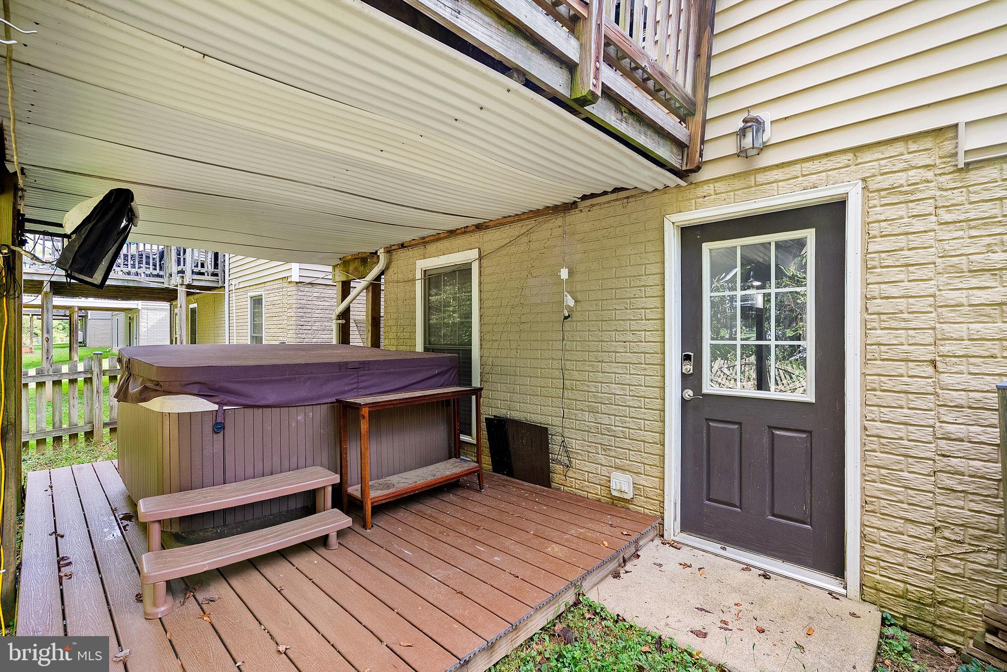 THE GREENS - Residential