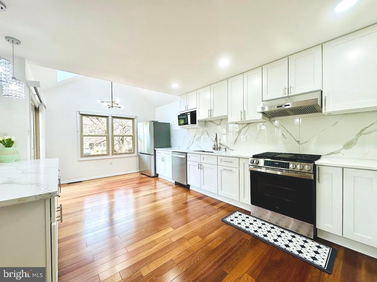 GWYNEDALE - Residential