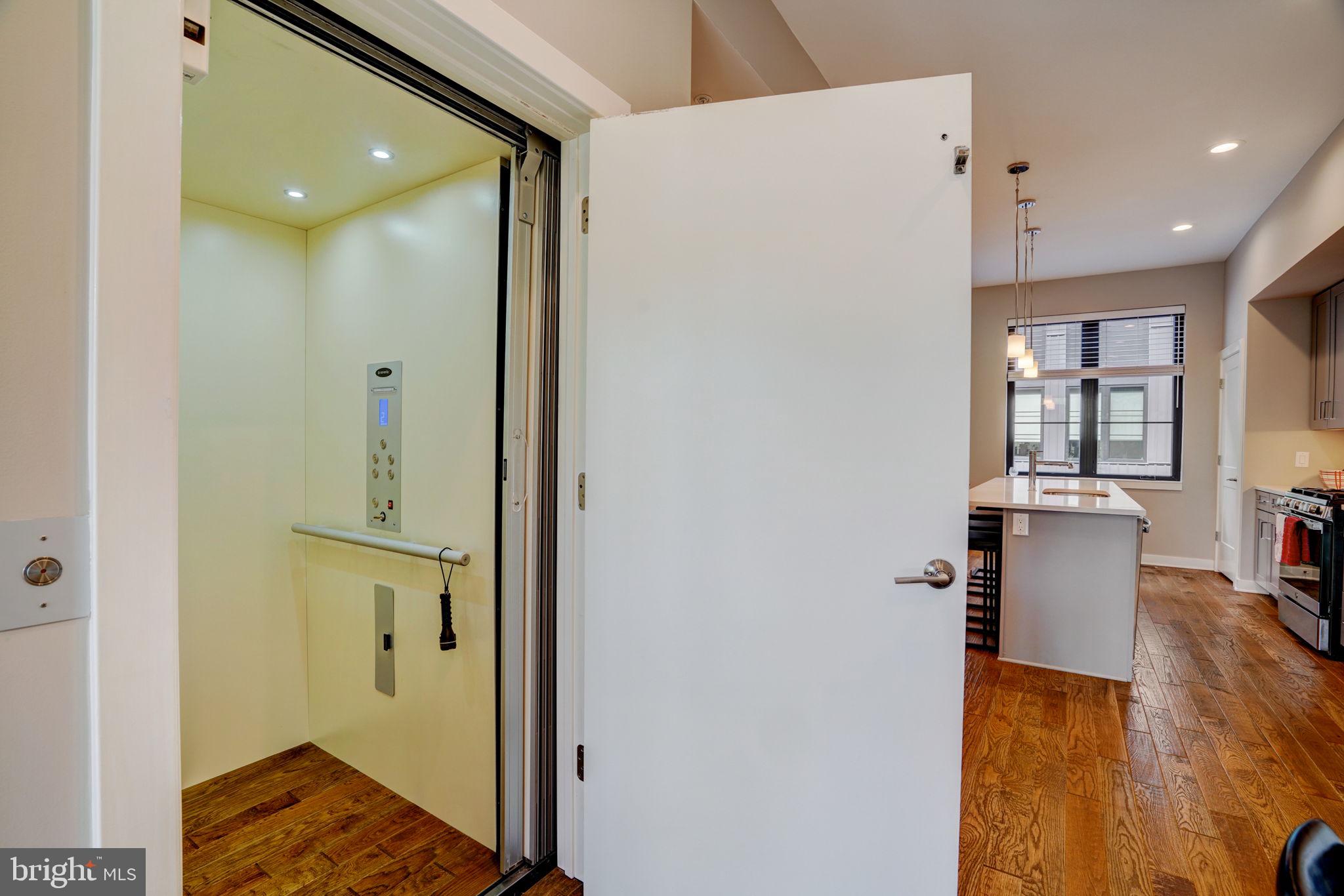 MANAYUNK - Residential