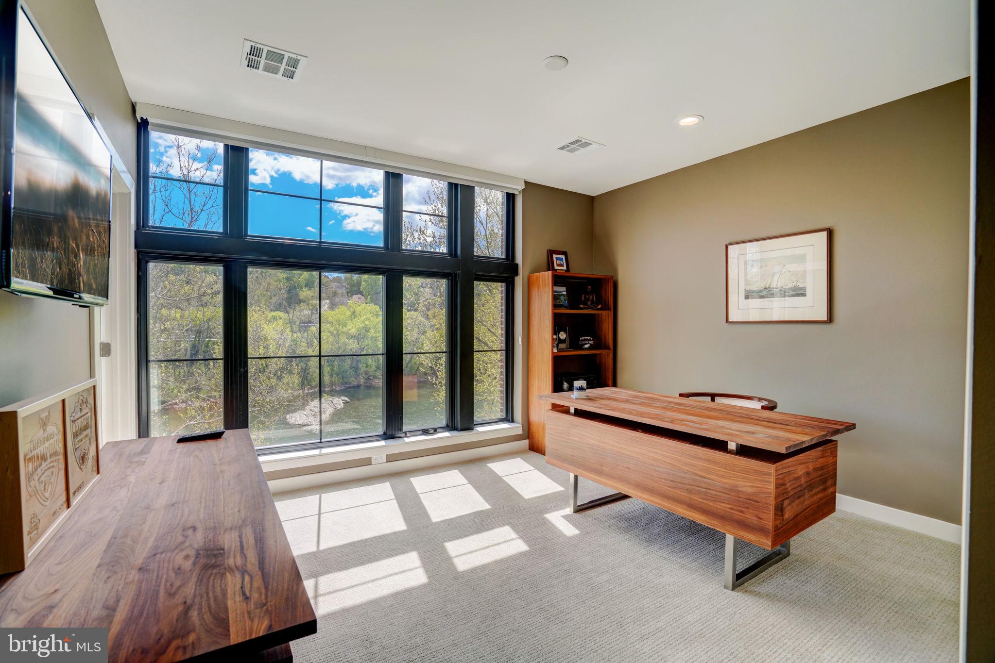 MANAYUNK - Residential