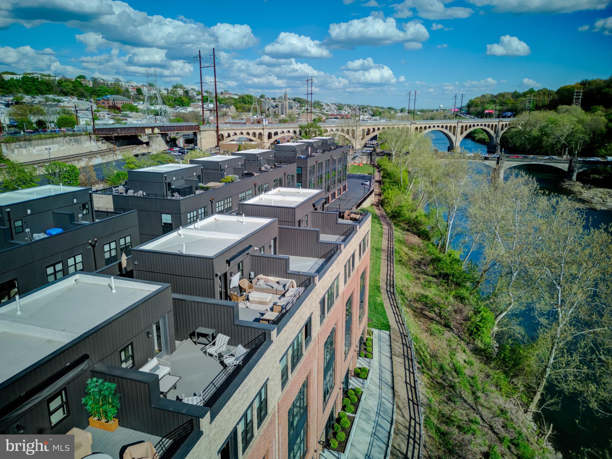 MANAYUNK - Residential