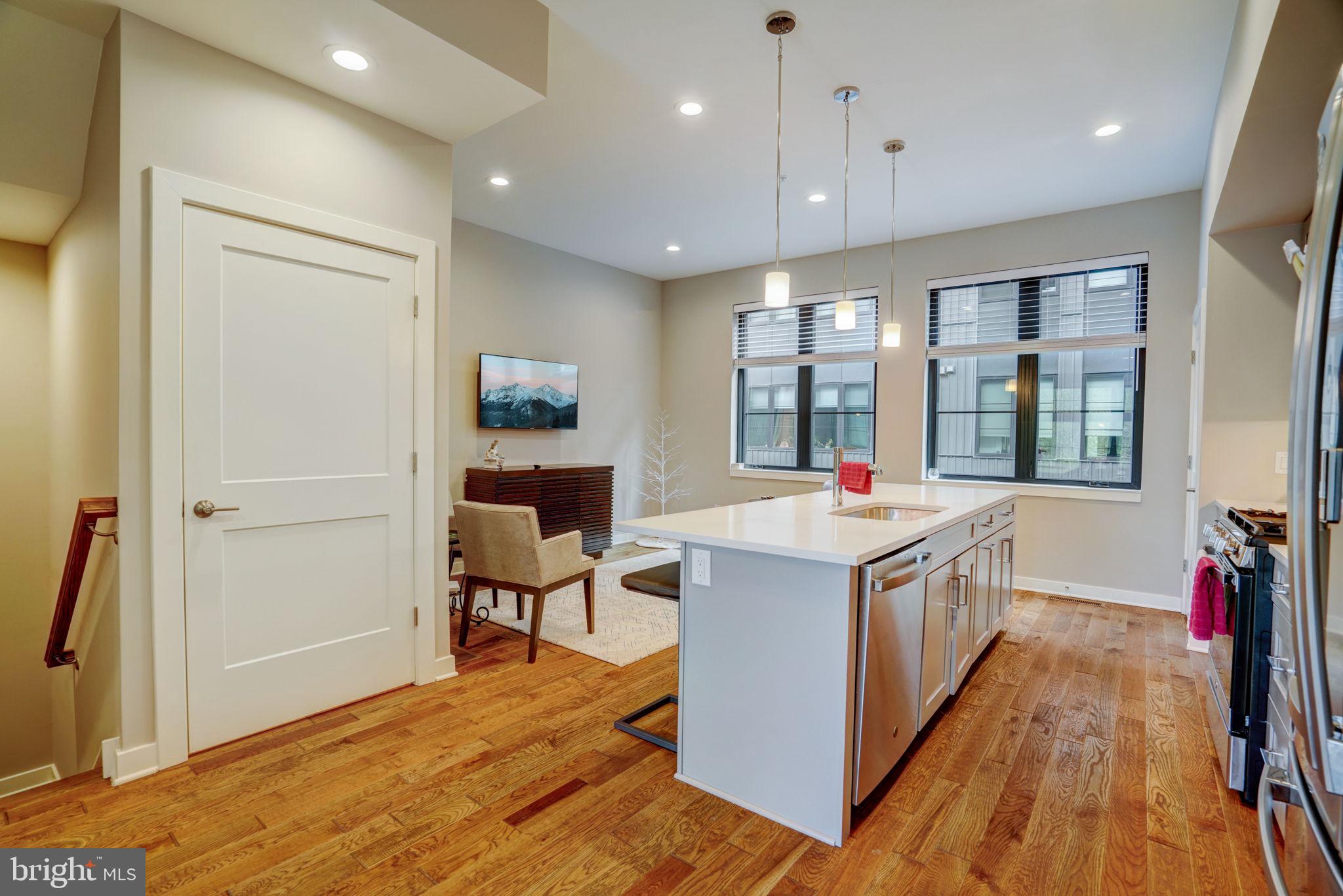 MANAYUNK - Residential