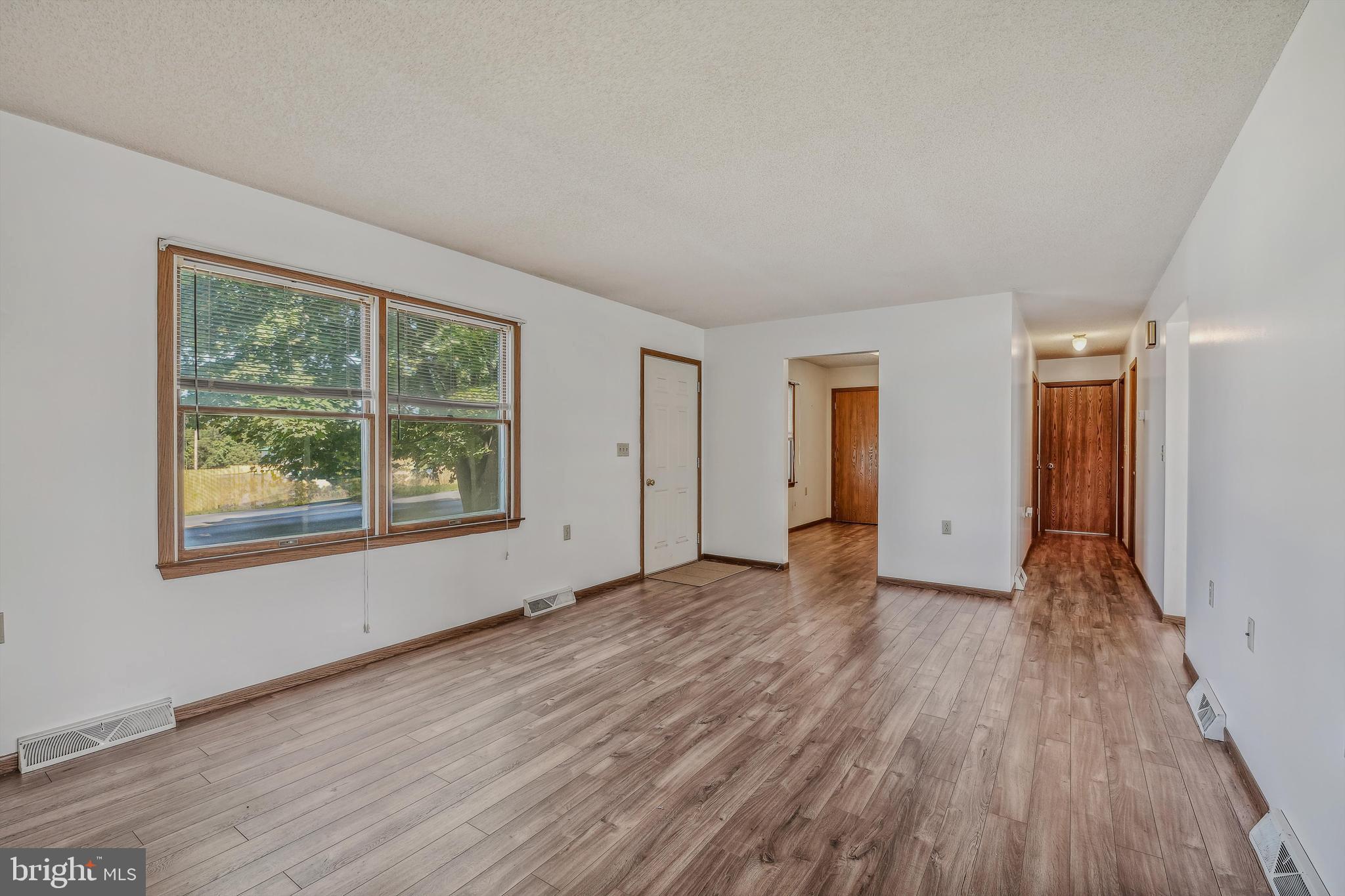 PIKESIDE MEADOWS - Residential