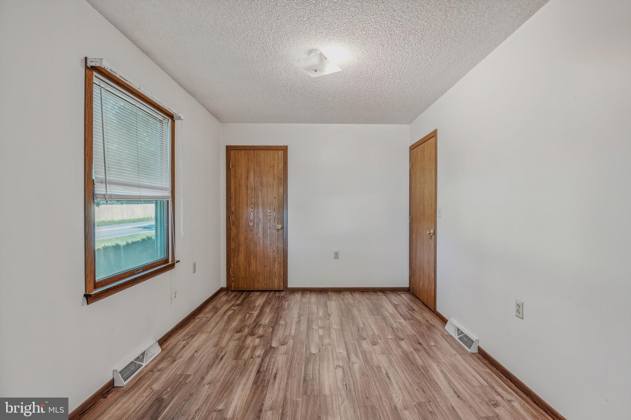 PIKESIDE MEADOWS - Residential