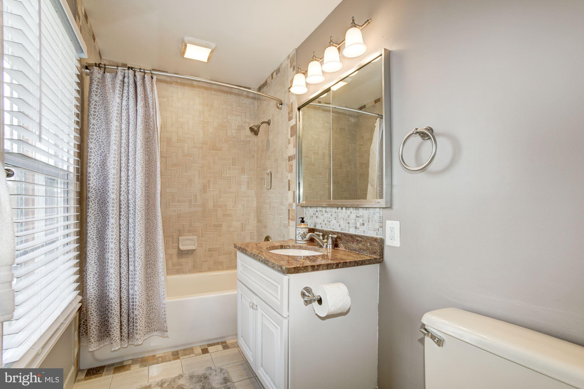 FLOWER VALLEY - Residential