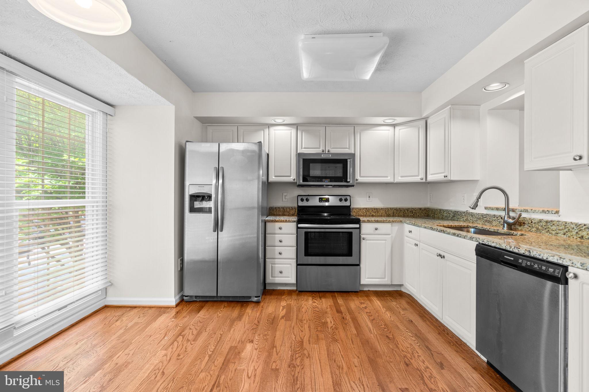 THE GREENS AT FAIRWAY HILLS - Residential