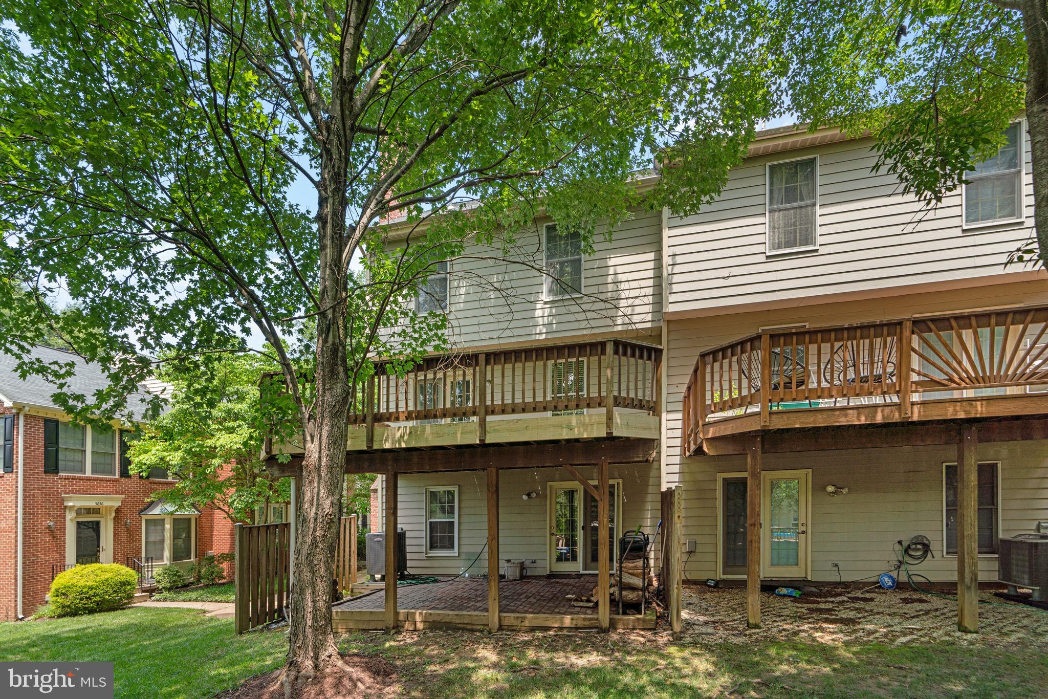 THE GREENS AT FAIRWAY HILLS - Residential