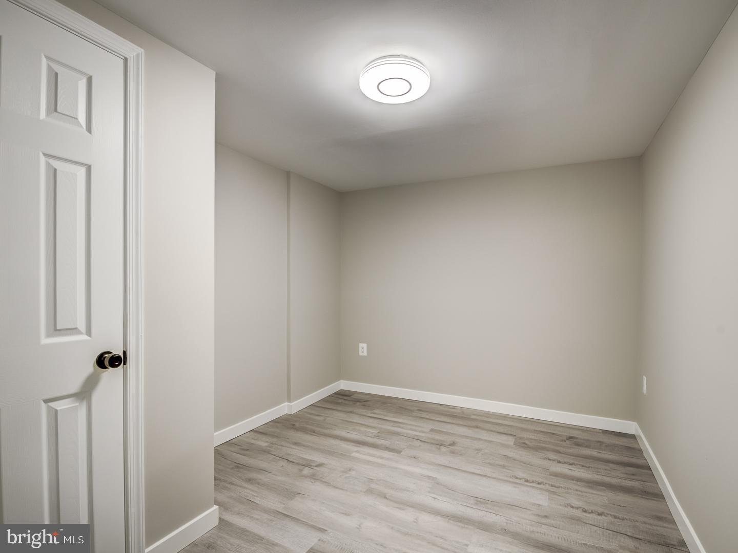 COLUMBIA PARK - Residential