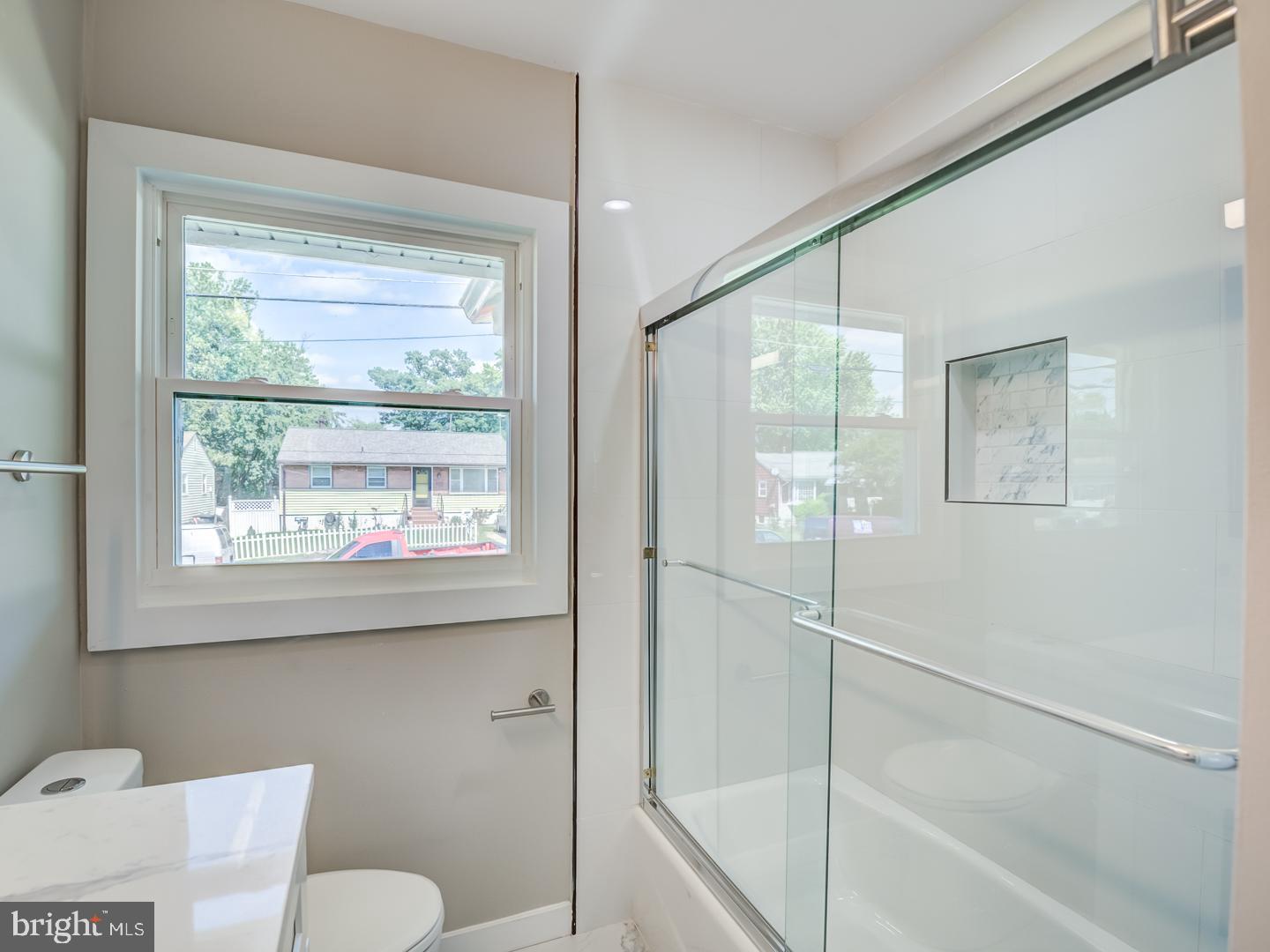 COLUMBIA PARK - Residential