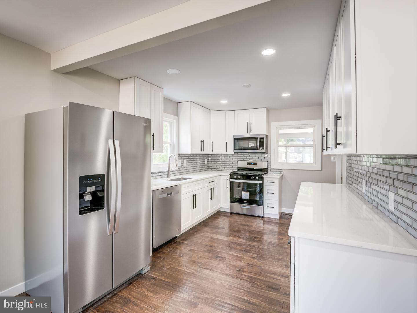 COLUMBIA PARK - Residential