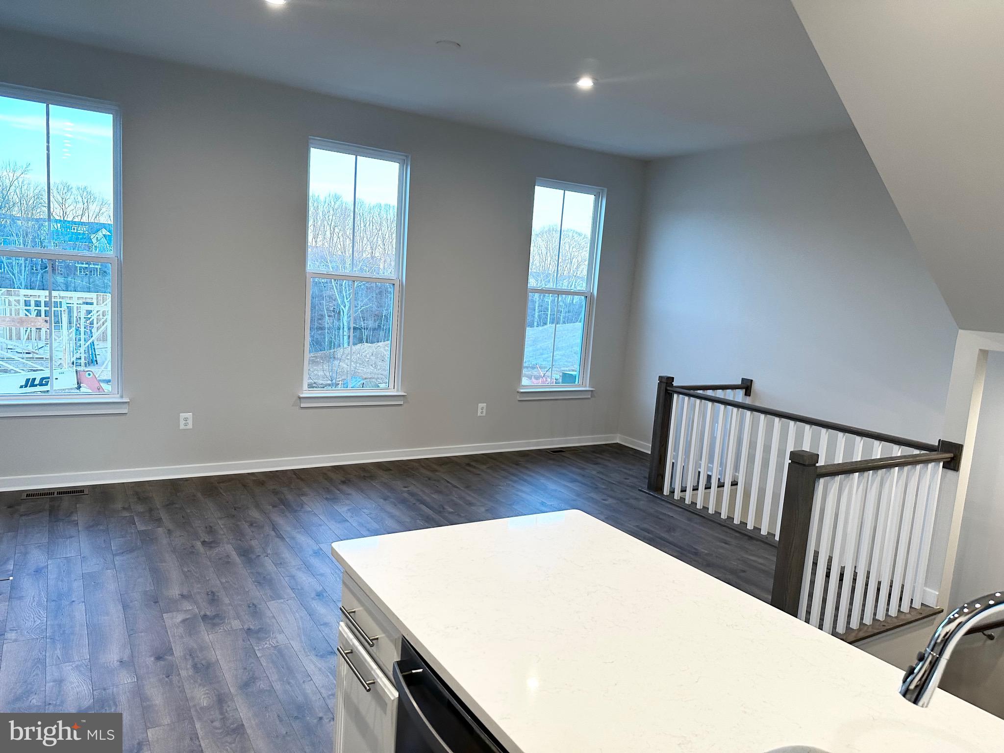 POTOMAC SHORES - Residential Lease