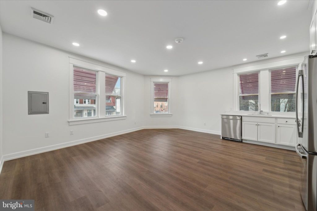 Photo of 1049 W Lancaster Avenue, BRYN MAWR, PA 19010 (MLS # PAMC2169048)