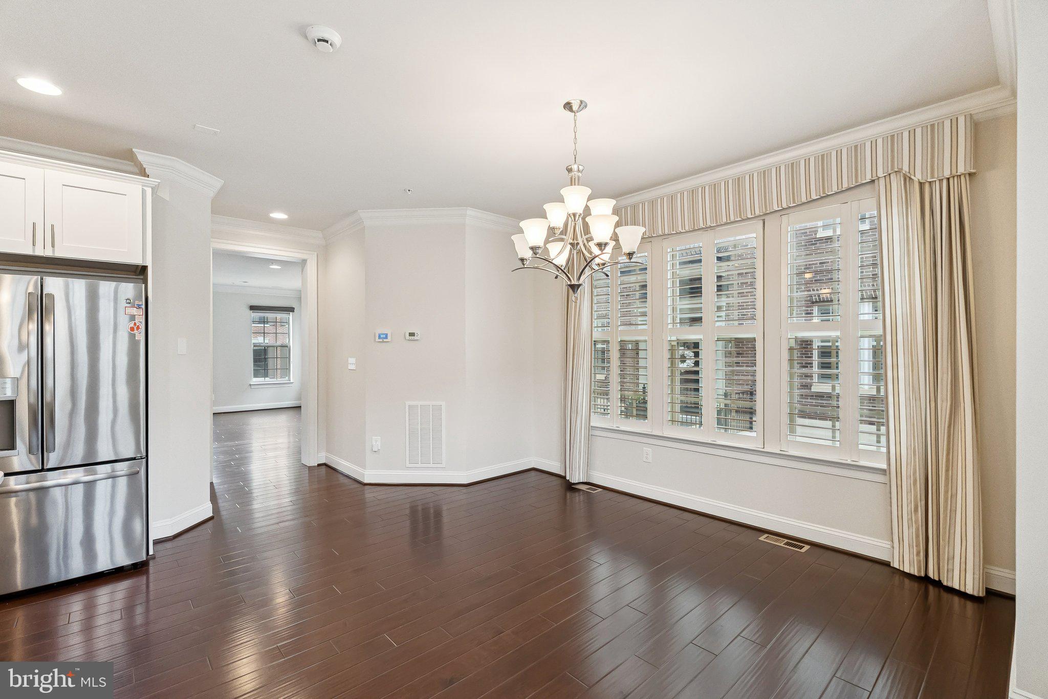 POTOMAC OVERLOOK CONDO - Residential