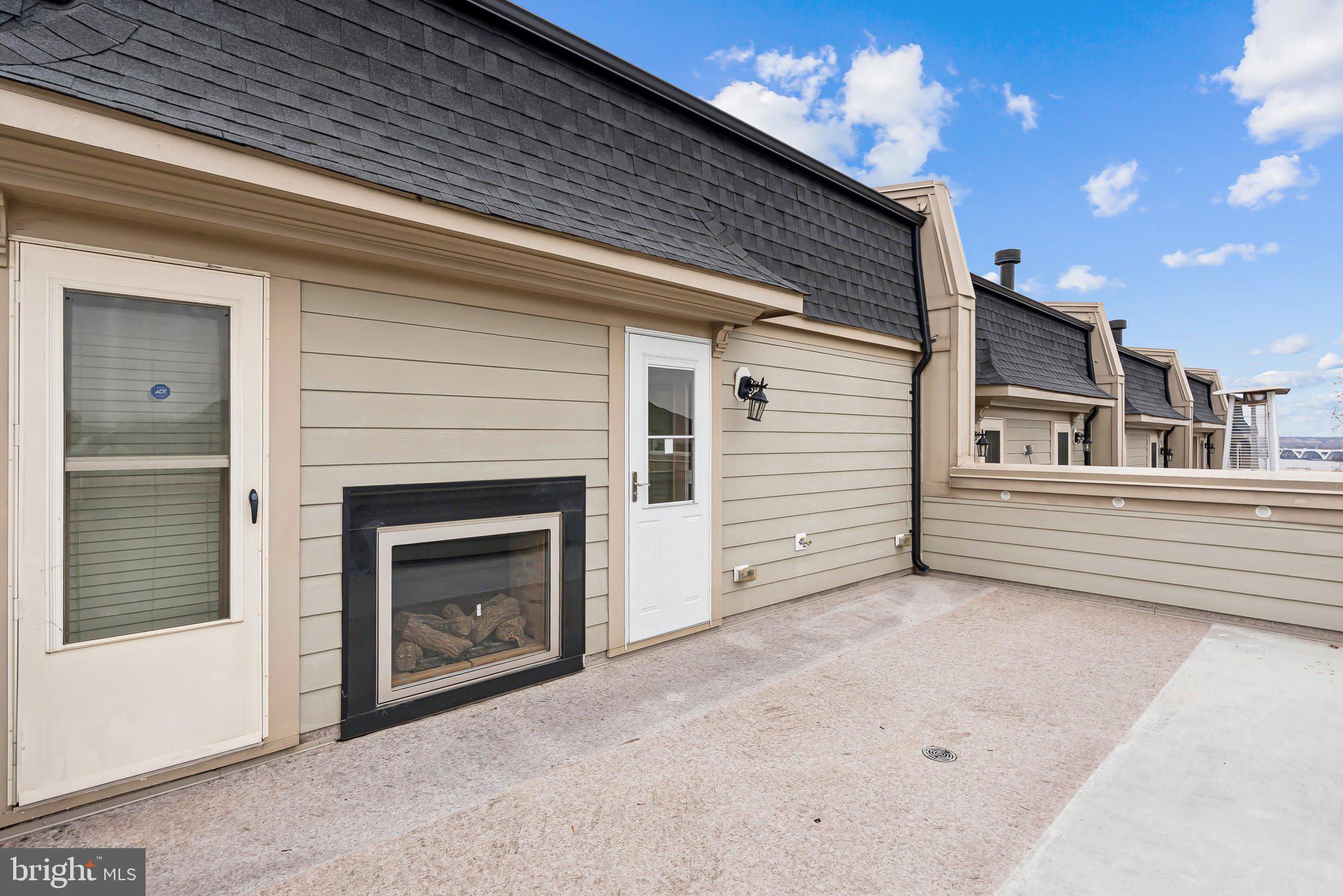 POTOMAC OVERLOOK CONDO - Residential