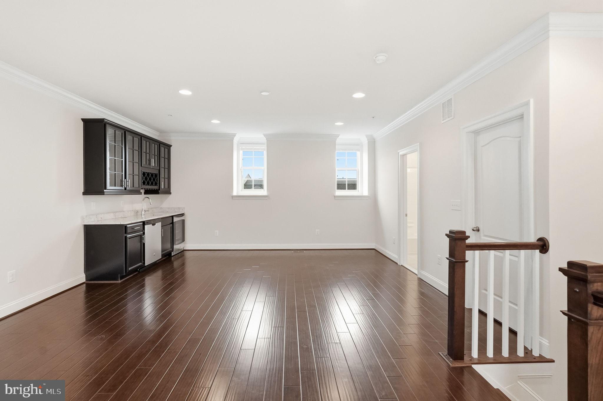 608 FAIR WINDS WAY 262A