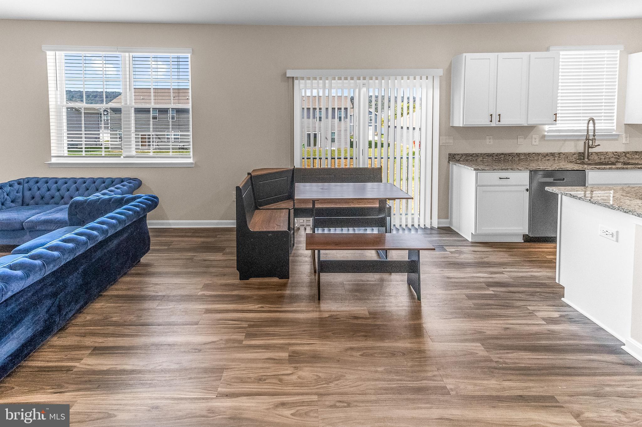 RED HILL - Residential