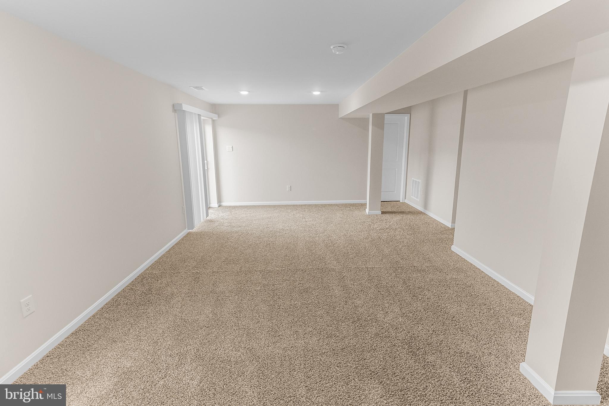 RED HILL - Residential