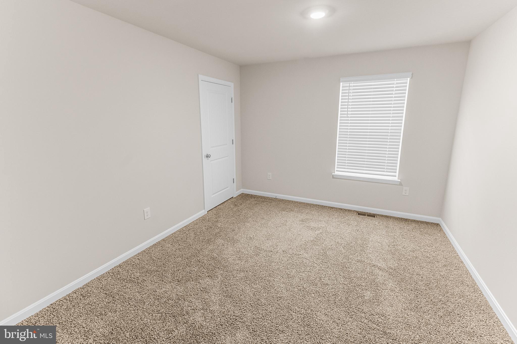 RED HILL - Residential