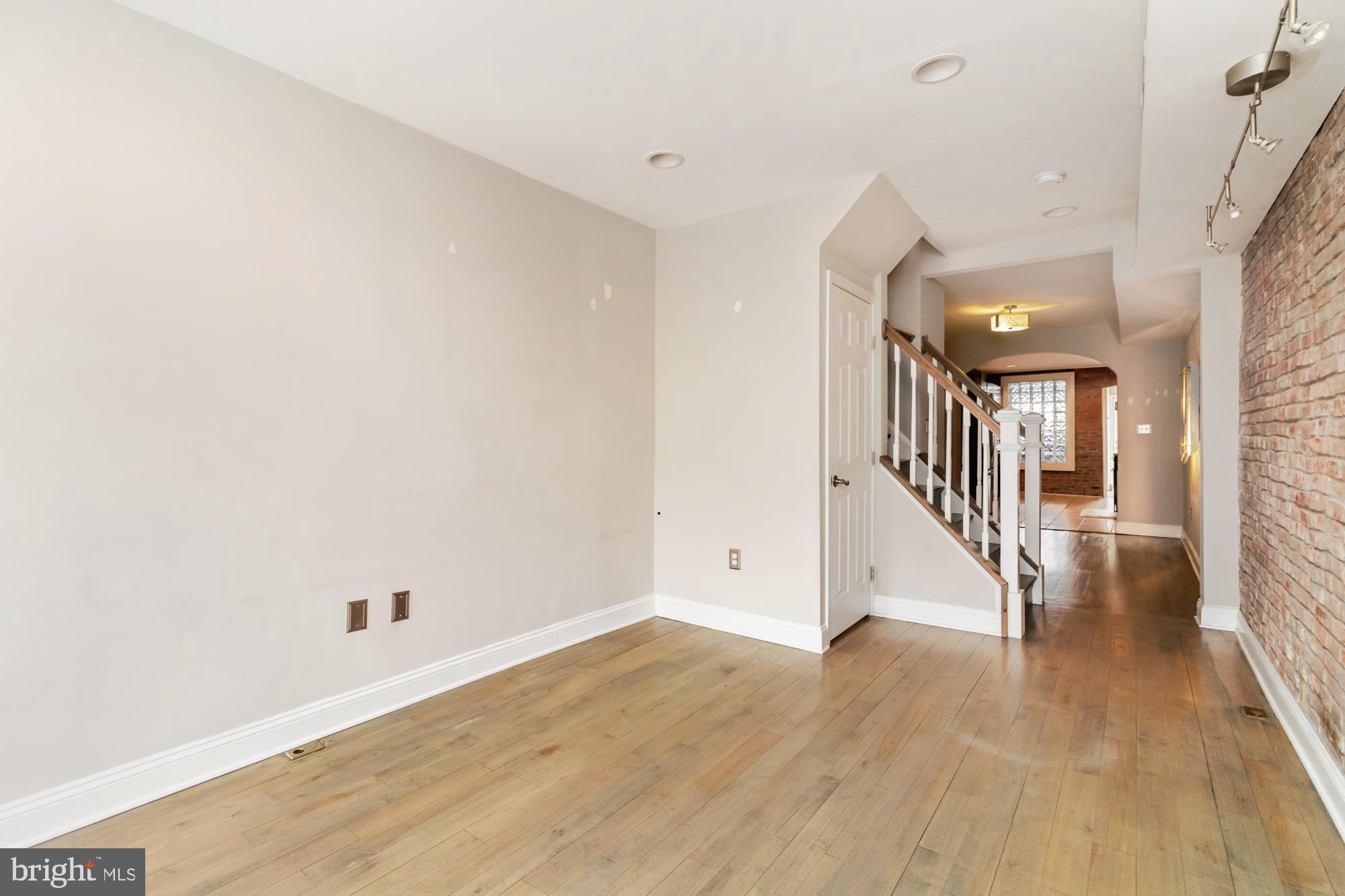 FEDERAL HILL HISTORIC DISTRICT - Residential Lease