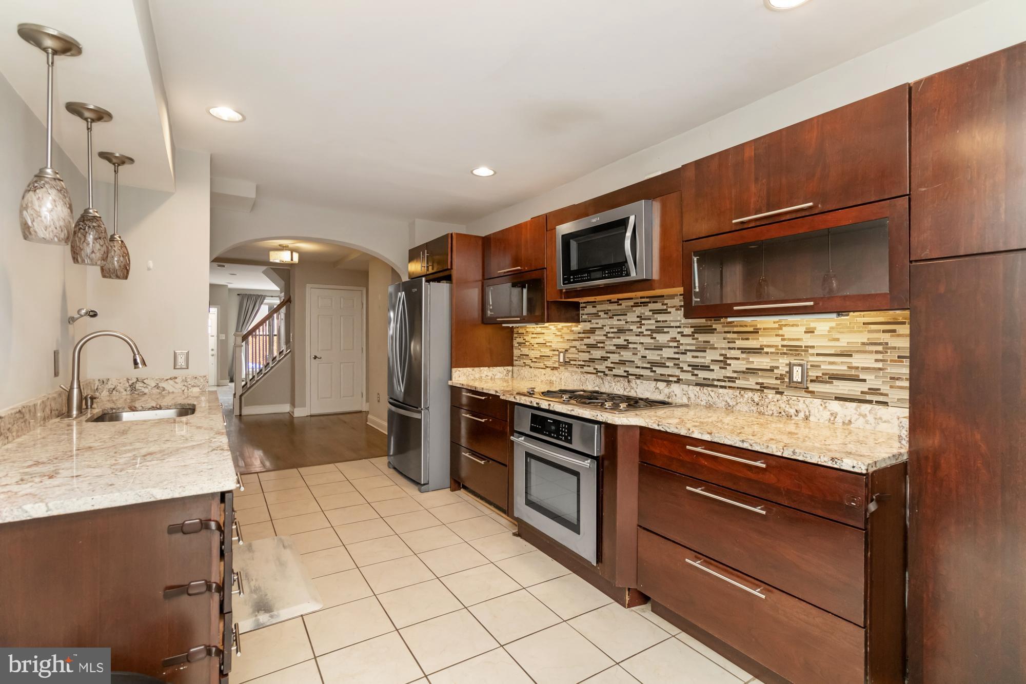 FEDERAL HILL HISTORIC DISTRICT - Residential Lease