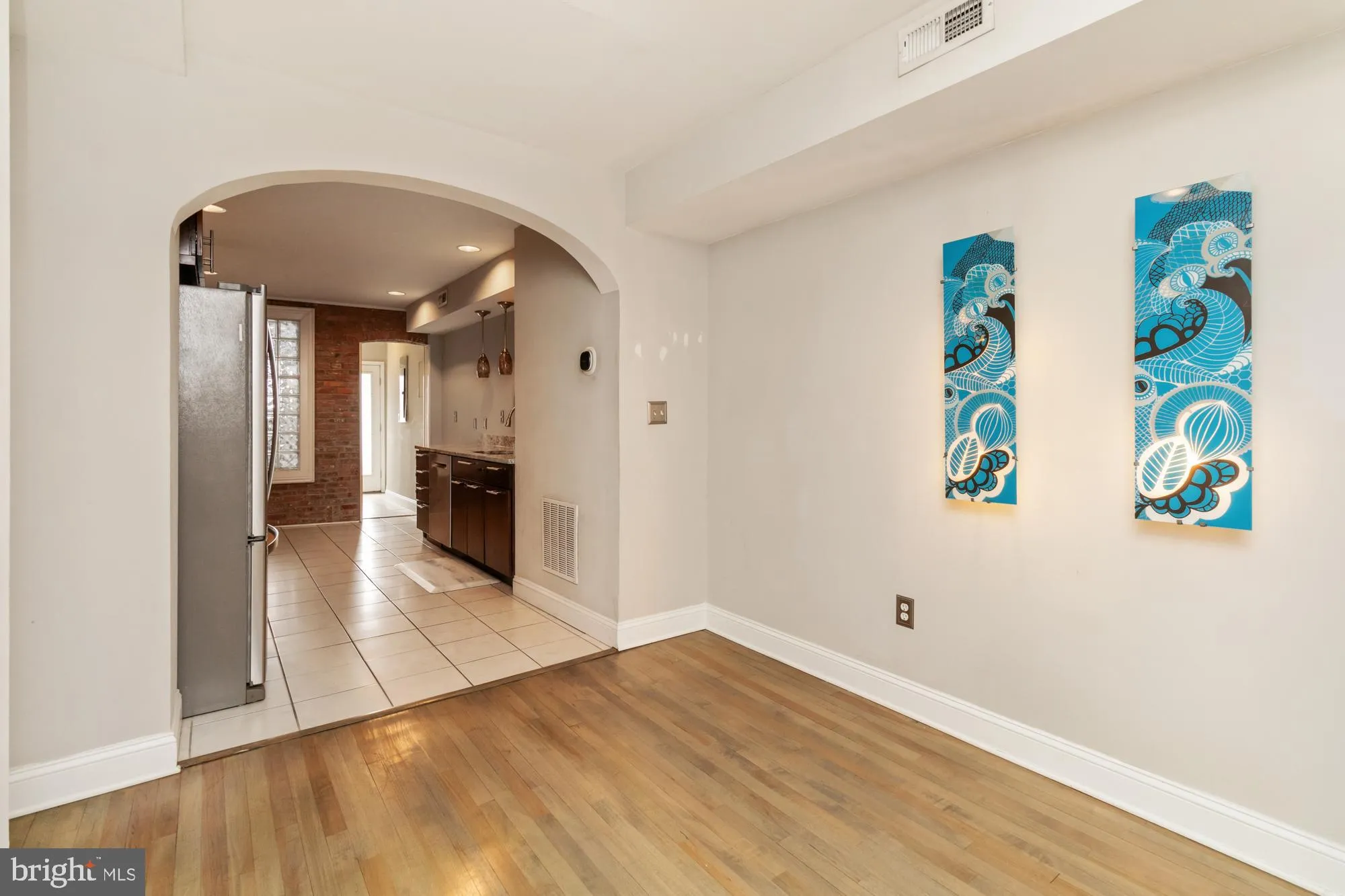 Baltimore, Maryland 21230, United States, 3 Bedrooms Bedrooms, ,4 BathroomsBathrooms,Residential,Active,88973