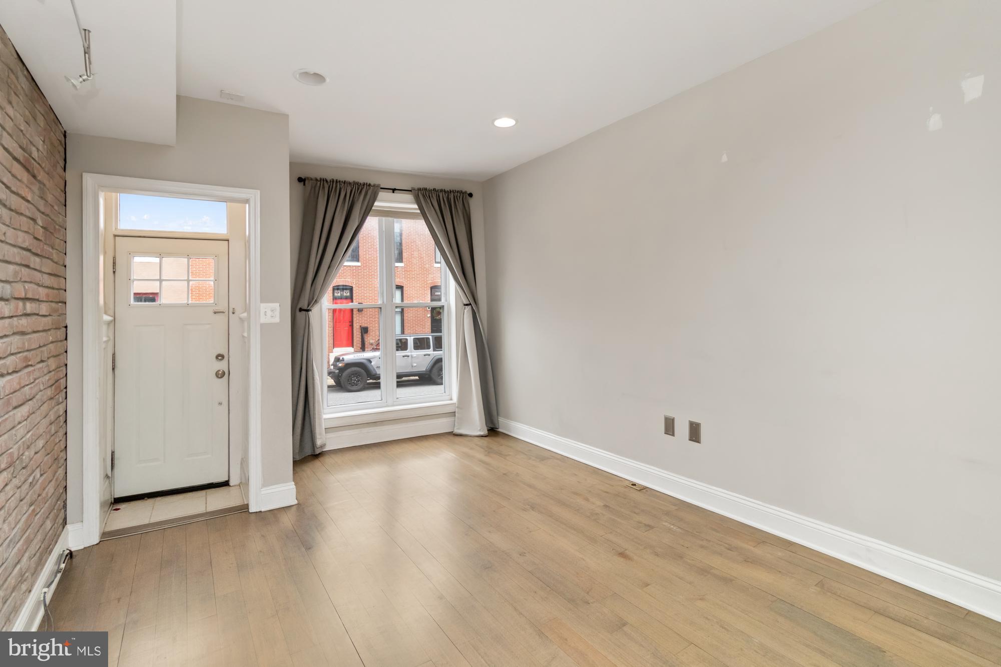 FEDERAL HILL HISTORIC DISTRICT - Residential Lease