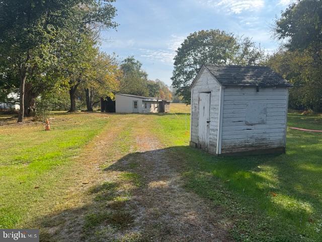 COLESVILLE OUTSIDE - Land