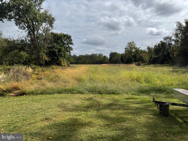 COLESVILLE OUTSIDE - Land