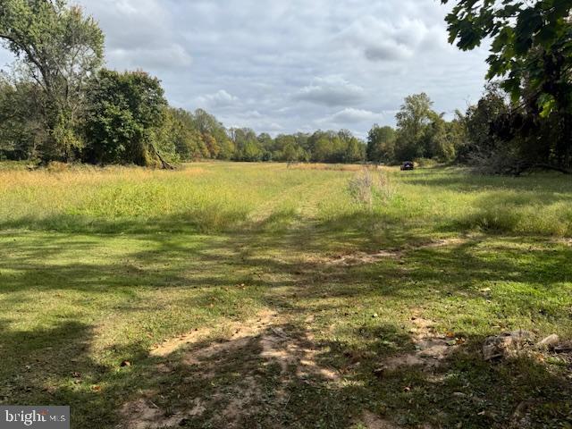 COLESVILLE OUTSIDE - Land